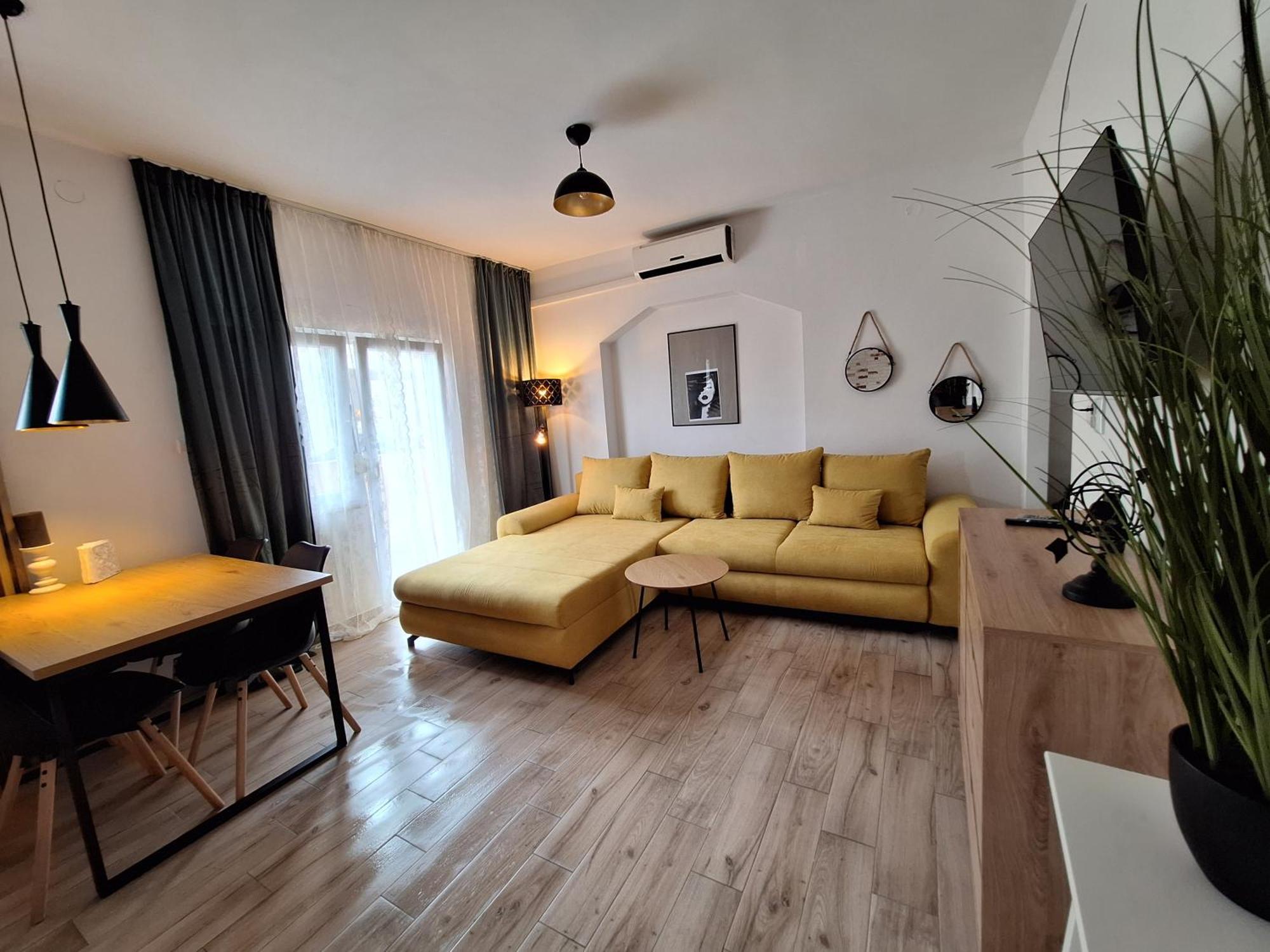 Apartment Lucy Zadar - Free Private Parking Bagian luar foto